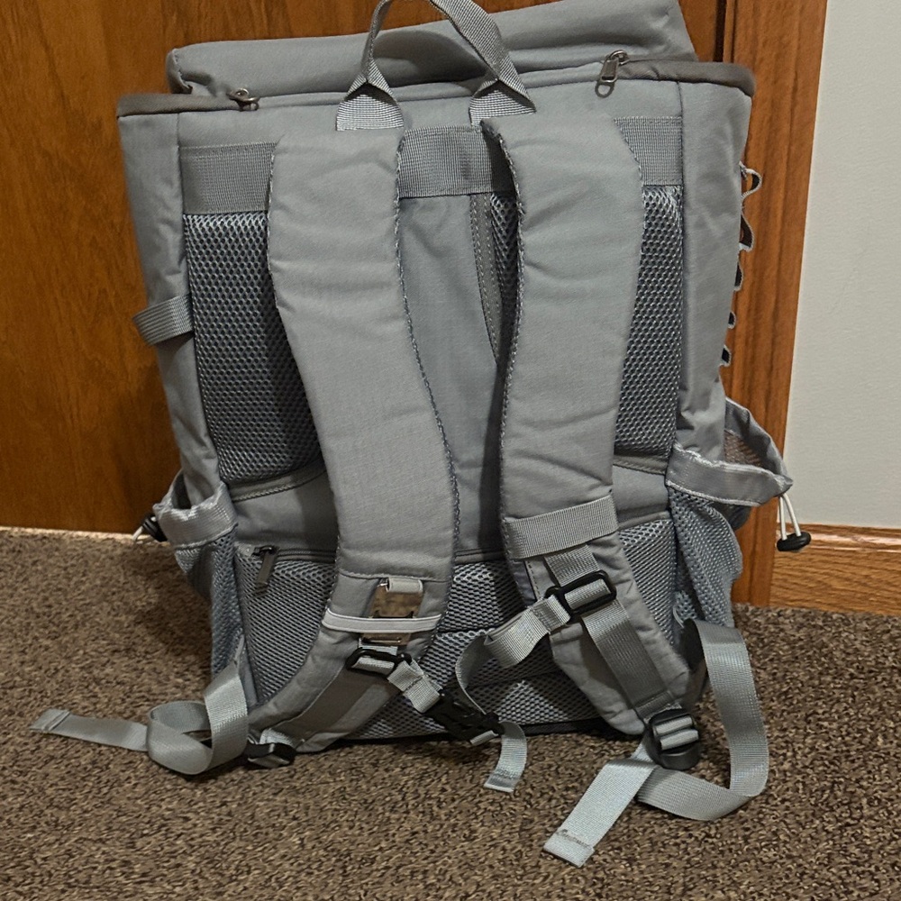 Gray Cooler Backpack - image 6